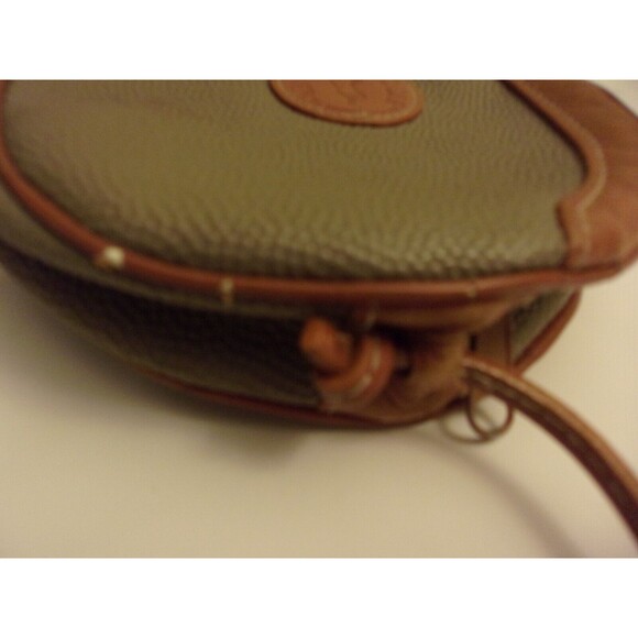 Saddle River Crossbody Oval Bag Olive Green Tan Pebbled Leather - Picture 7 of 7